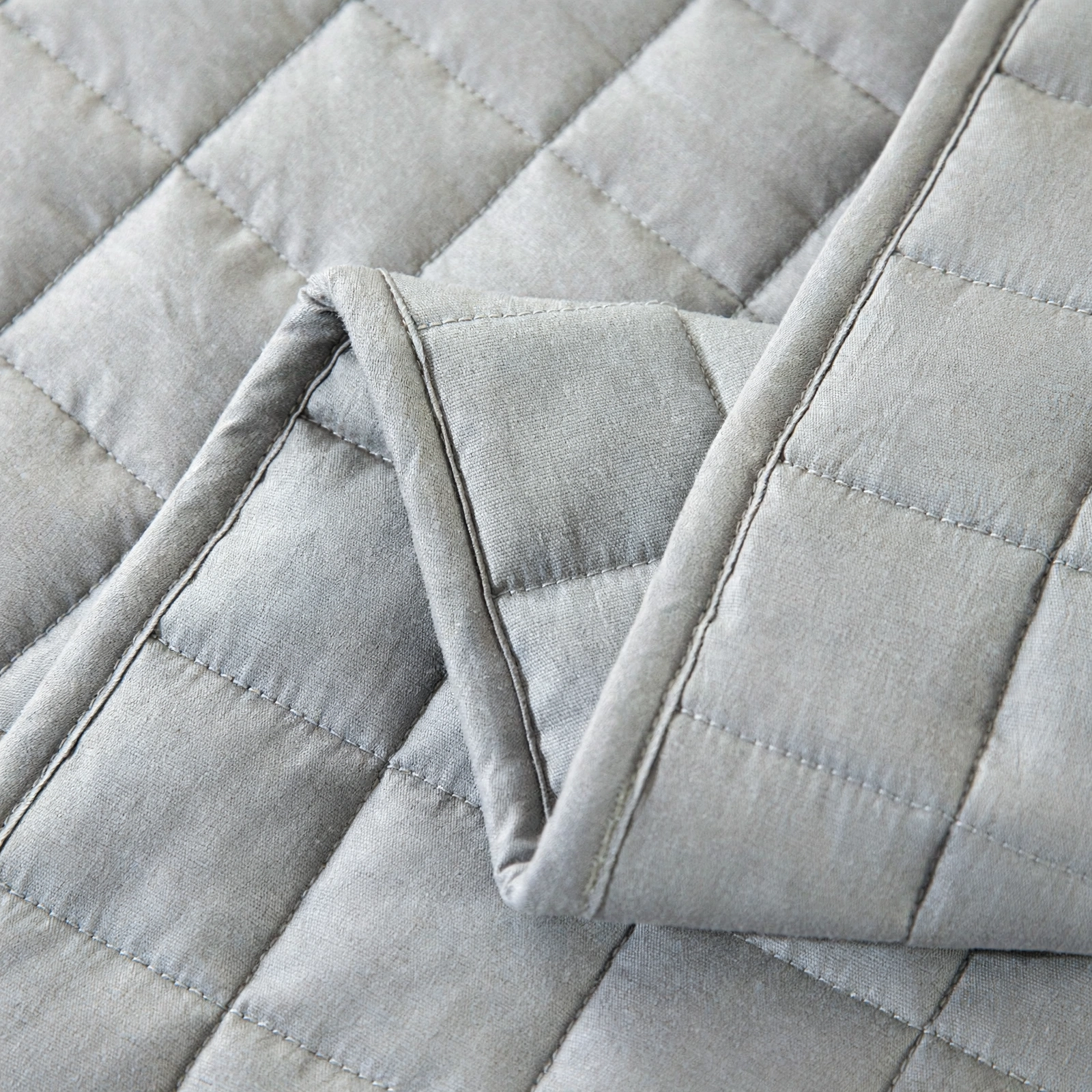 Bamboo Weighted Blanket